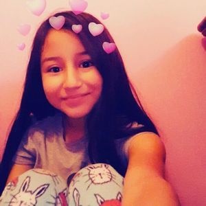 Meet your Posher, Melanie